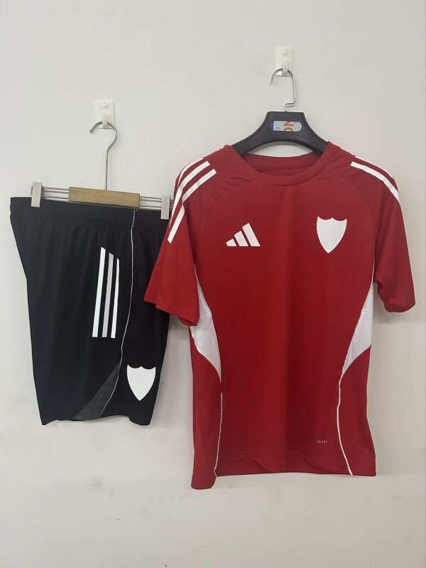 Adult Uniform 2025-2026 Sevilla Red Soccer Training Jersey and Shorts Football Kits