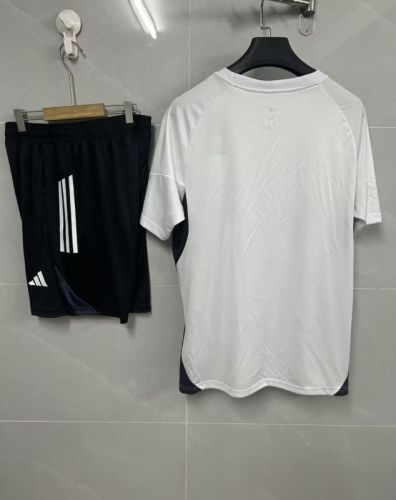 Adult Uniform 2025-2026 Manchester United White Soccer Training Jersey and Shorts Football Kits