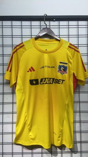Fan Version 2025-2026 Colo-Colo Yellow Goalkeeper Soccer Jersey Football Shirt