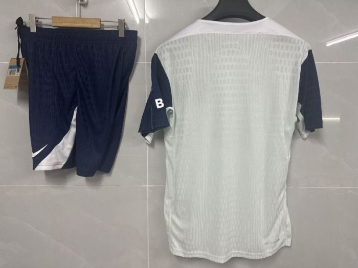 Player Version Adult Uniform 2025-2026 Inter Milan Grey Soccer Training Jersey and Shorts Football Kits