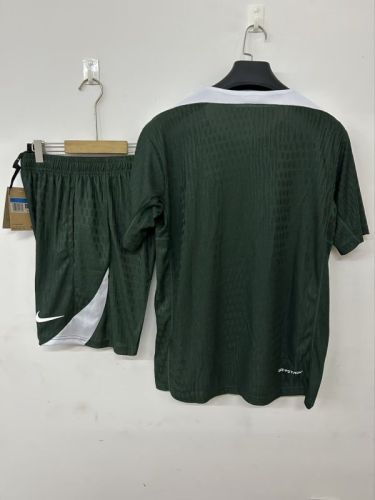 Player Version Adult Uniform 2025-2026 Chelsea Dark Green Soccer Training Jersey and Shorts Football Kits