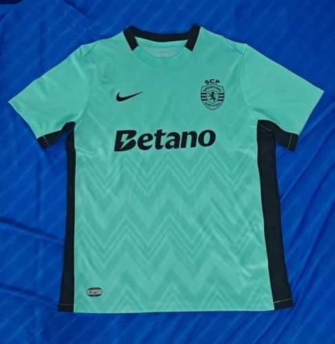Fan Version 2025-2026 Sporting Lisbon Green Football Shirt Soccer Jersey