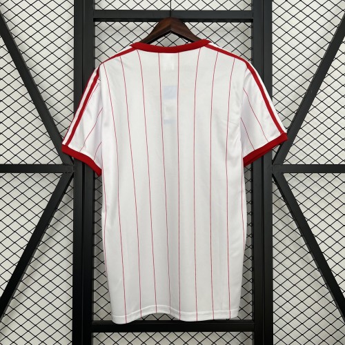 Retro Jersey 1984 HSV Hamburg SV Home Soccer Jersey Hamburger Vintage Football Shirt