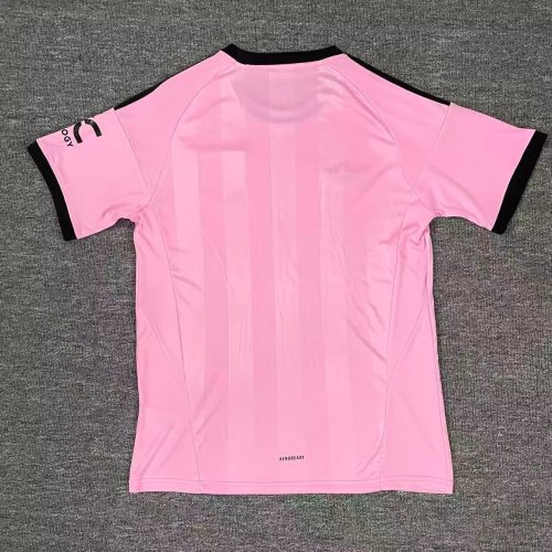 Fan Version 2025-2026 Manchester United Pink Goalkeeper Soccer Jersey Football Shirt