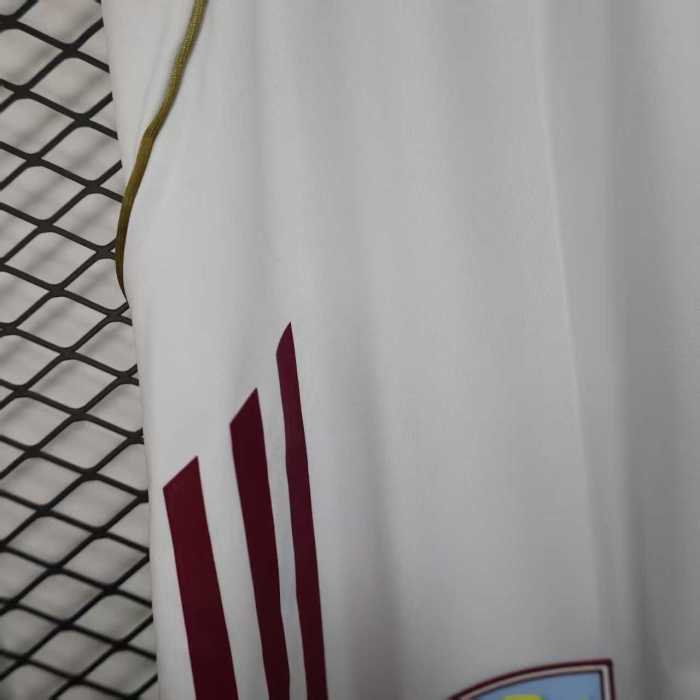 Player Version 2025-2026 Aston Villa Home Soccer Shorts Football Shorts