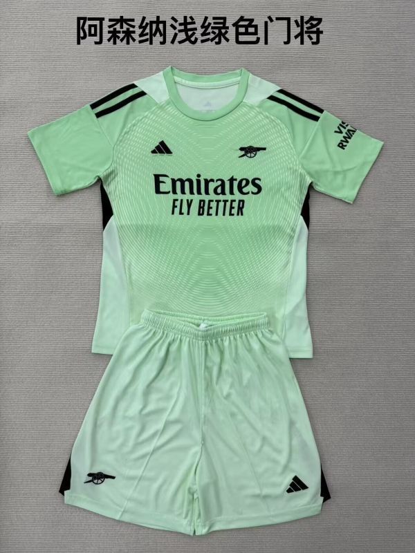 Youth Uniform Kids Kit 2025-2026 Arsenal Light Green Goalkeeper Soccer Jersey Shorts Child Football Set