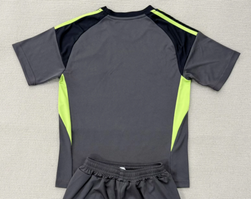 Fan Version 2025-2026 Celtic Black/Grey Goalkeeper Soccer Jersey Football Shirt