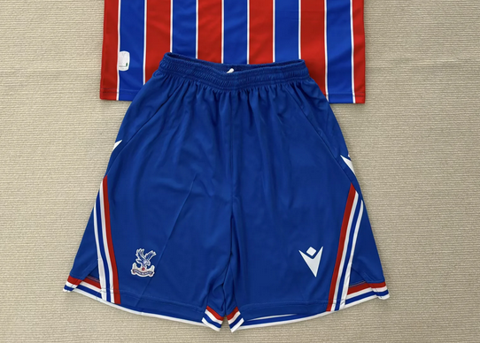 Fan Version 2025-2026 Crystal Palace Home Soccer Shorts Football Shorts