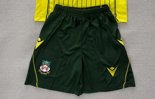 Fan Version 2025-2026 Wrexham Away Soccer Shorts Football Shorts