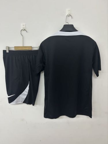 Adult Uniform 2025-2026 Brighton & Hove Albion Black Soccer Training Jersey and Shorts Football Kits