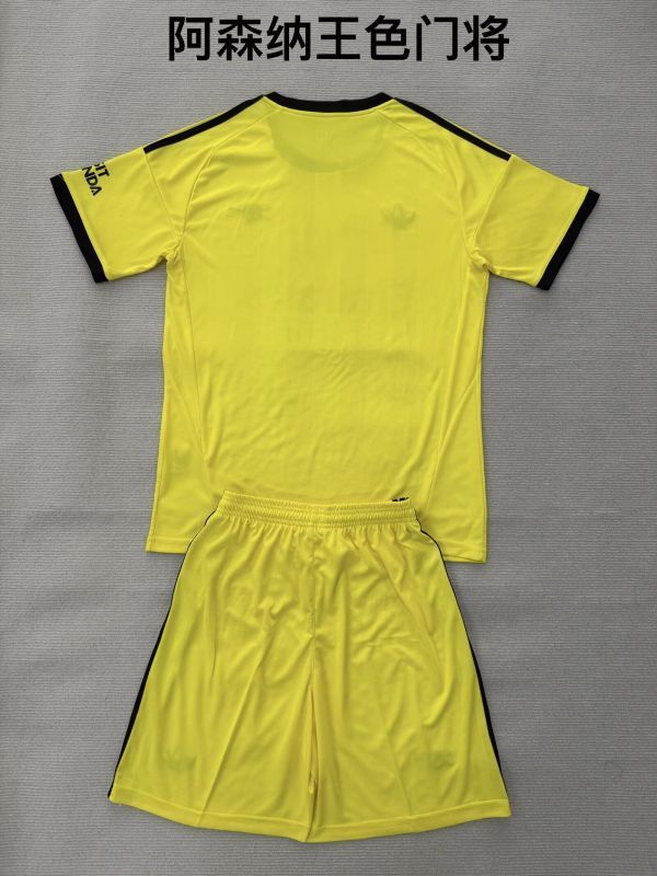 Youth Uniform Kids Kit 2025-2026 Arsenal Yellow Goalkeeper Soccer Jersey Shorts Child Football Set