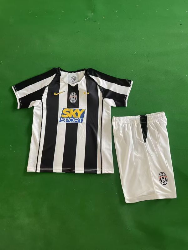 Retro Youth Uniform Kids Kit 2004-2005 Juventus Home Soccer Jersey Shorts Child Football Set