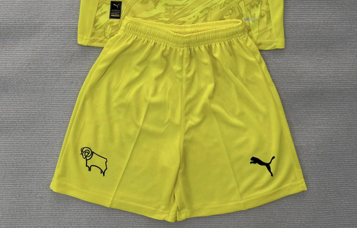 Fan Version 2025-2026 Derby Country Yellow Goalkeeper Soccer Shorts Football Shorts