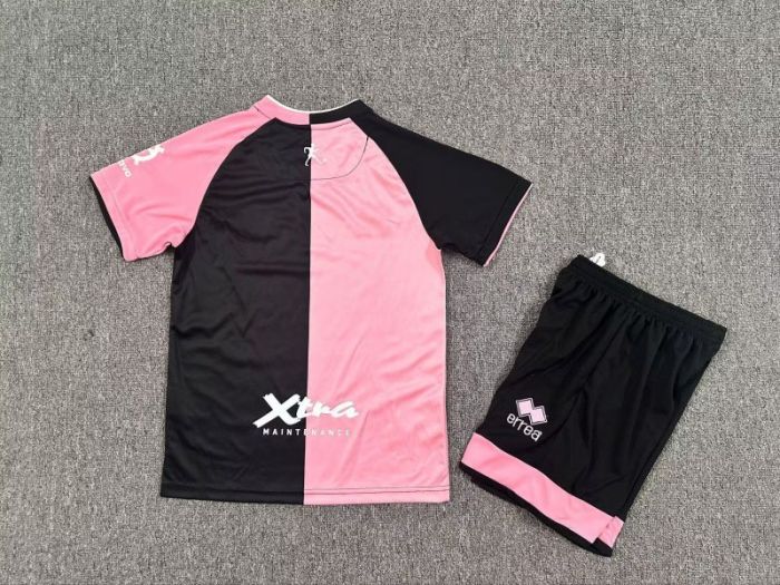 Youth Uniform Kids Kit 2025-2026 Queens Park Rangers Away Soccer Jersey Shorts Child Football Set