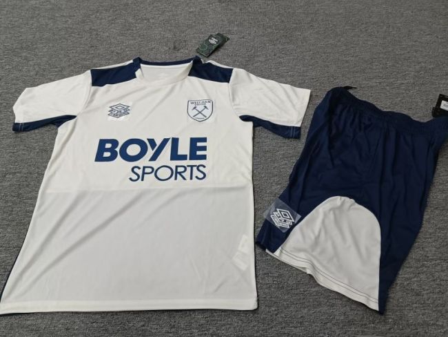 Adult Uniform 2025-2026 West Ham United Grey Soccer Training Jersey and Shorts Football Kits