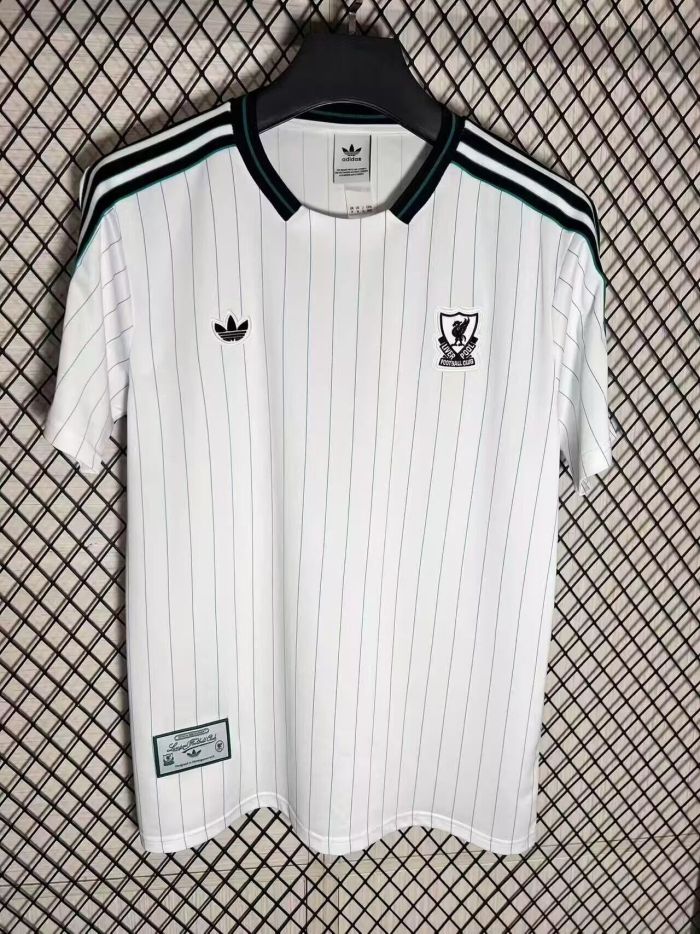 Fan Version 2025-2026 Liverpool White Icon Soccer Jersey Football Shirt