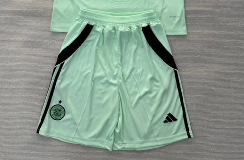 Fan Version 2025-2026 Celtic Green Goalkeeper Soccer Shorts Football Shorts