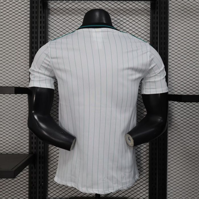 Player Version 2025-2026 Liverpool White Icon Soccer Jersey Football Shirt