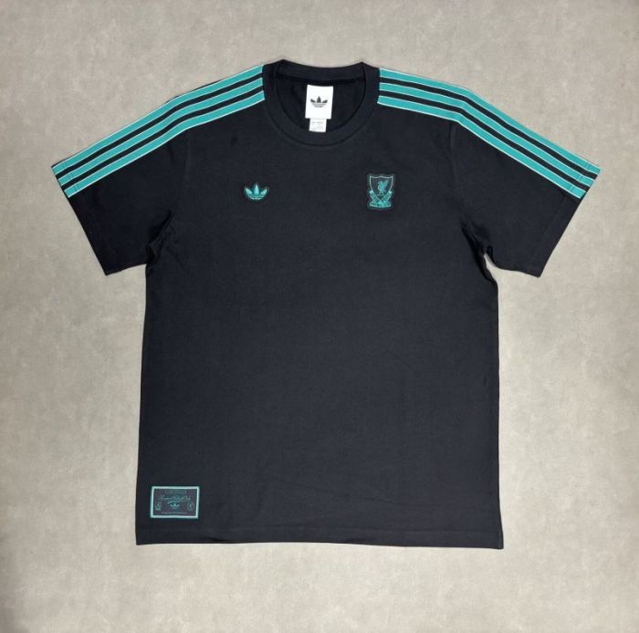 Fan Version 2025-2026 Liverpool Black Icon Soccer Jersey Football Shirt
