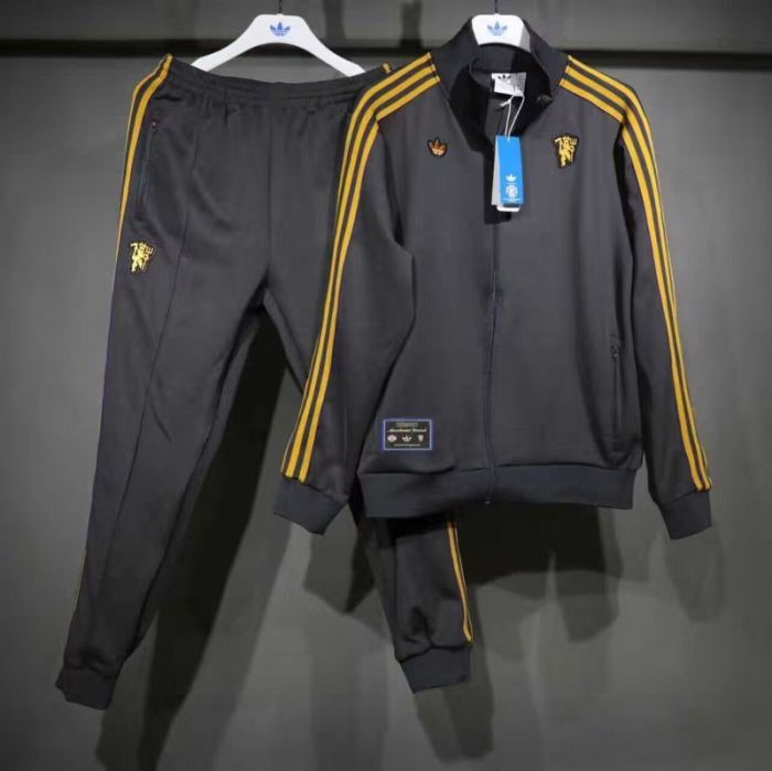 2025-2026 Manchester United Black Icon Soccer Jacket and Long Pants Football Tracksuit