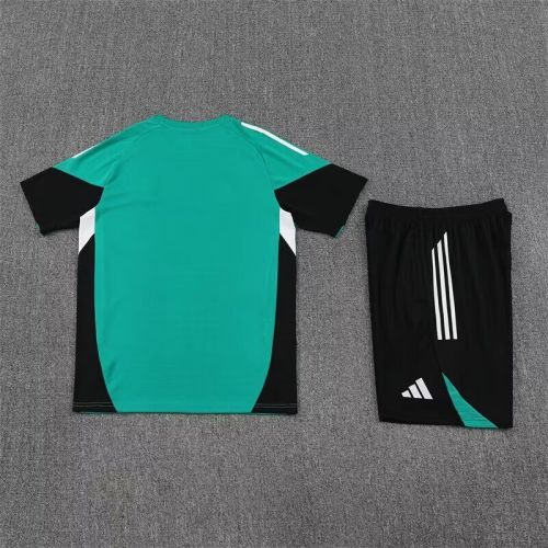 Adult Uniform 2025-2026 Liverpool Green/Black Soccer Training Jersey and Shorts Football Kits