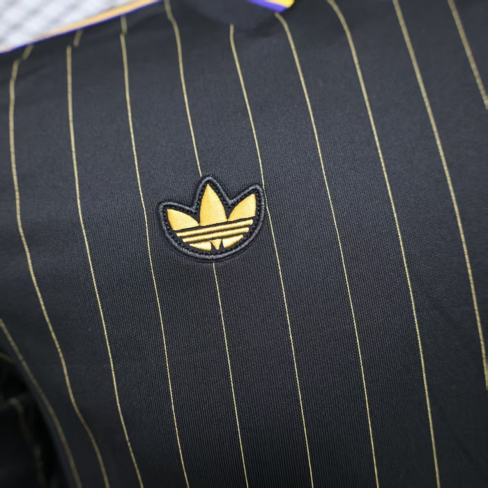 Player Version 2025-2026 Manchester United Black/Gold Icon Soccer Casual Shirt