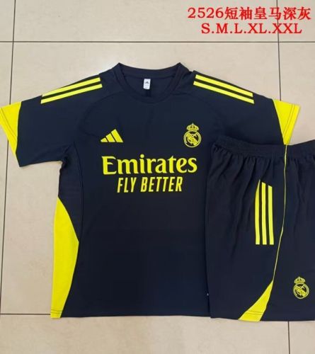 Adult Uniform 2025-2026 Real Madrid Black/Yellow Soccer Training Jersey and Shorts Football Kits