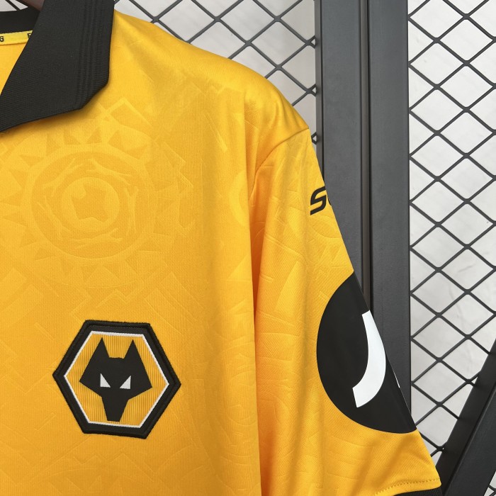 Fan Version Wolves Jersey 2025-2026 Wolverhampton Wanderers Home Football Shirt Soccer Jersey