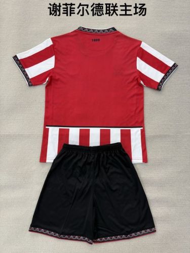 with Sponor Logo Youth Uniform Kids Kit Sheffield United 2025-2026 Home Soccer Jersey Shorts Child Football Set
