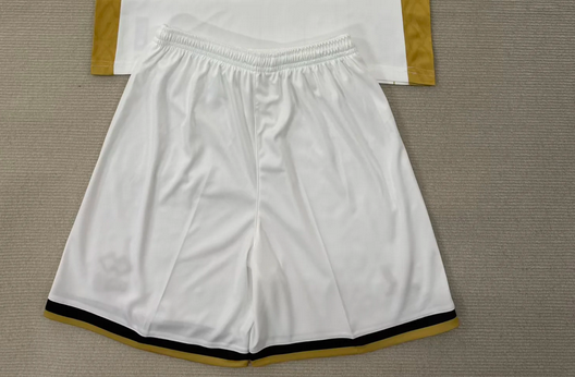 Fan Version 2025-2026 Sheffield United Away Soccer Shorts Football Shorts
