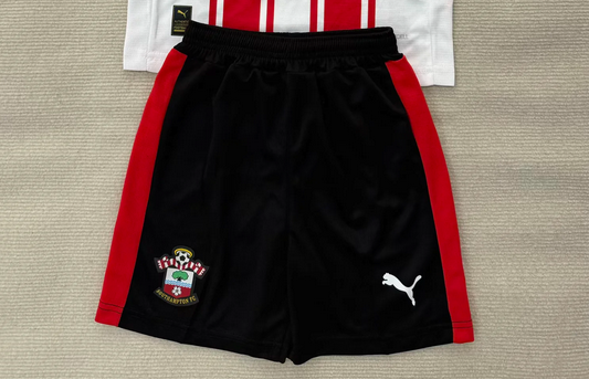 Fan Version 2025-2026 Southampton Home Soccer Shorts Football Shorts