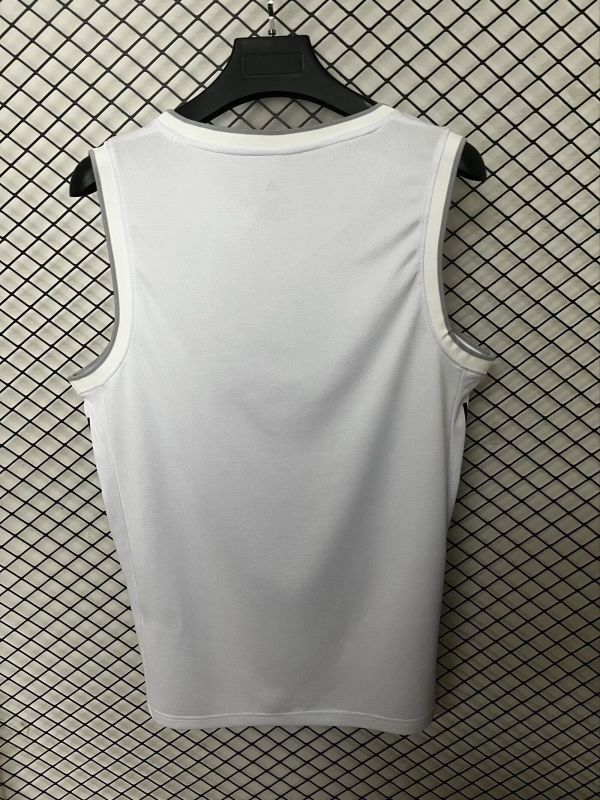 Fans Version 2025-2026 Real Madrid White Soccer Training Vest Real Football Shirt
