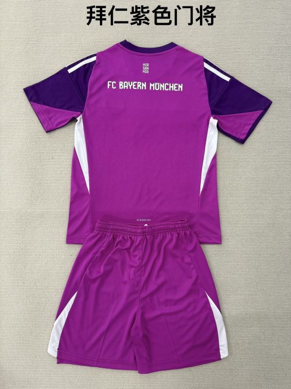 Youth Uniform Kids Kit 2025-2026 Bayern Munich Purple Goalkeeper Soccer Jersey Shorts Child Football Set