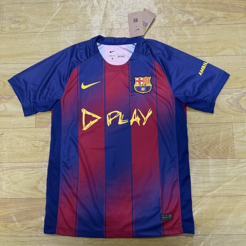 with Play Sponor Logo Barca Camisetas de Futbol Fans Version 2025-2026 Barcelona Home Soccer Jersey