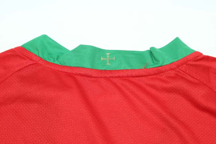 with Patch Retro Jersey 2008-2010 Portugal Home Soccer Jersey Vintage Football Shirt