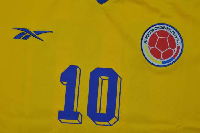 Retro Jersey 1998 Colombia VALDERRAMA 10 Home Soccer Jersey Vintage Football Shirt