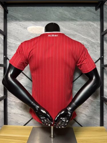 Player Version 2025-2026 Bayern Munich Red Soccer Jersey Bayern Munchen ICON Football Shirt