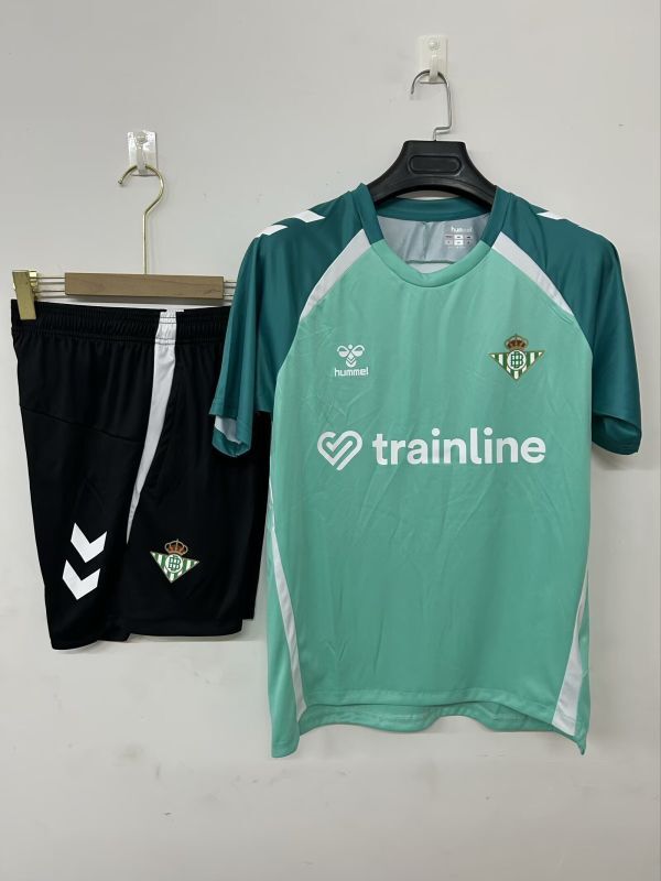 Adult Uniform 2025-2026 Real Betis Green Soccer Training Jersey and Shorts Football Kits