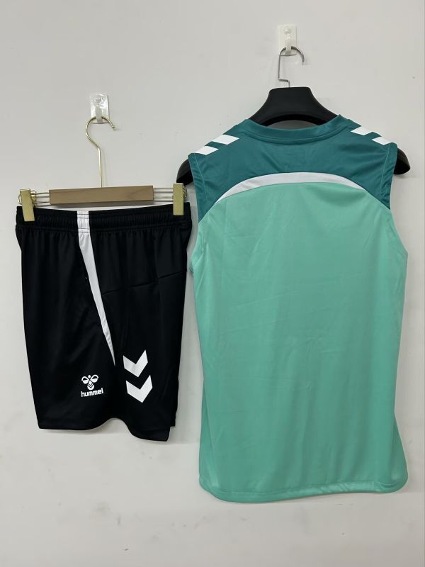 Adult Uniform 2025-2026 Real Betis Green Soccer Training Vest and Shorts Football Set