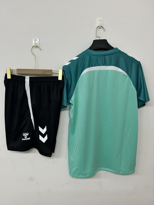 Adult Uniform 2025-2026 Real Betis Green Soccer Training Jersey and Shorts Football Kits