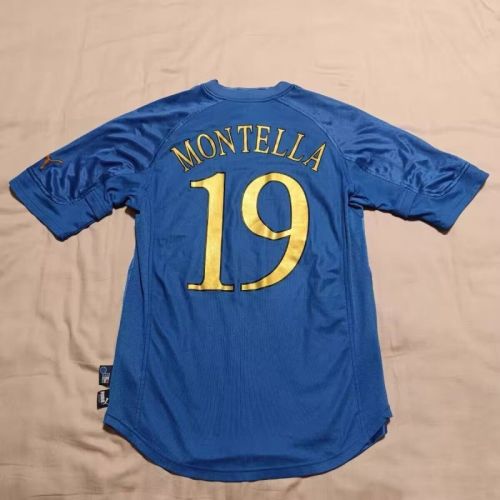 Retro Jersey 2004 Italy MONTELLA 19 Home Soccer Jersey Vintage Football Shirt