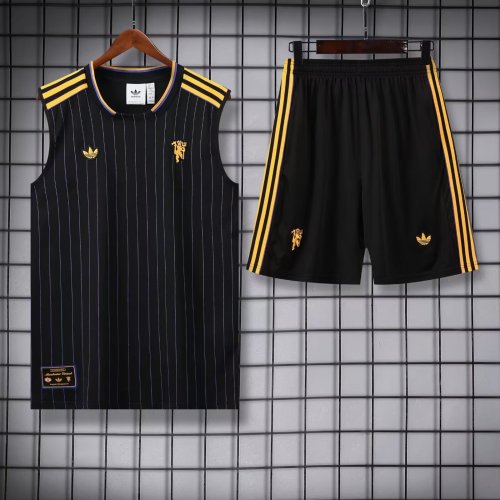 Adult Uniform 2025-2026 Chelsea Black Soccer Training Vest and Shorts Football Set