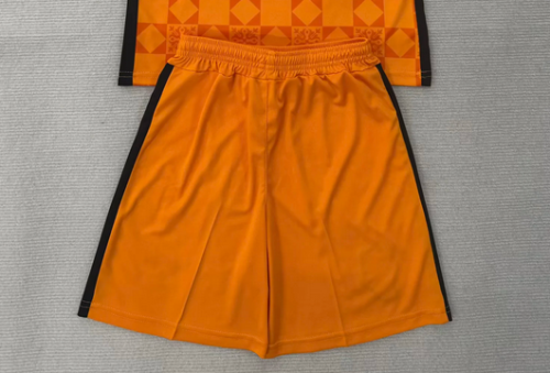 Fan Version 2025-2026 Sunderland Orange Goalkeeper Soccer Shorts Football Shorts