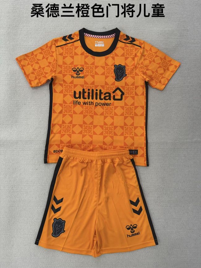 Youth Uniform Kids Kit 2025-2026 Sunderland Orange Goalkeeper Soccer Jersey Shorts Child Football Set
