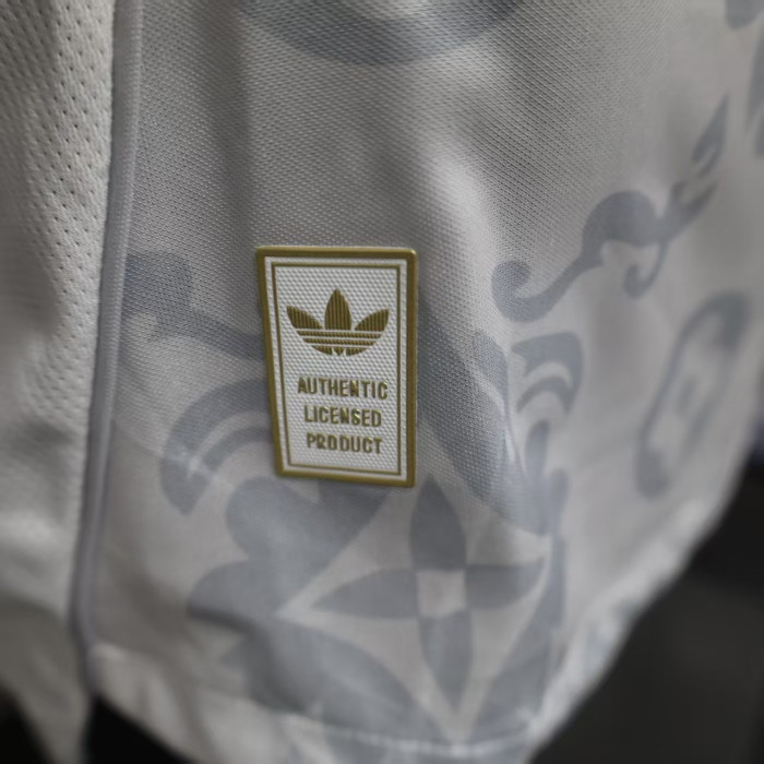 Player Version 2025-2026 Real Madrid White Special Version Soccer Jersey Real Football Shirt