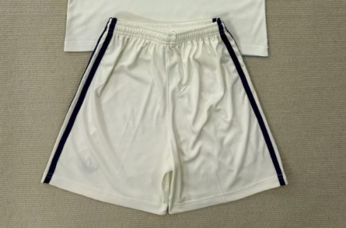 Fan Version 2025-2026 Aston Villa Away White Soccer Shorts Football Shorts