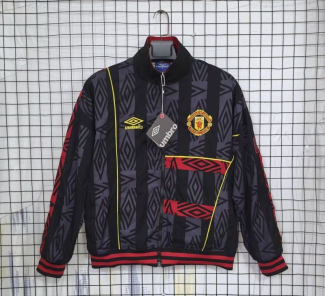 Retro Jacket 1993-1995 Manchester United Black Soccer Windbreaker Jacket Football Jacket