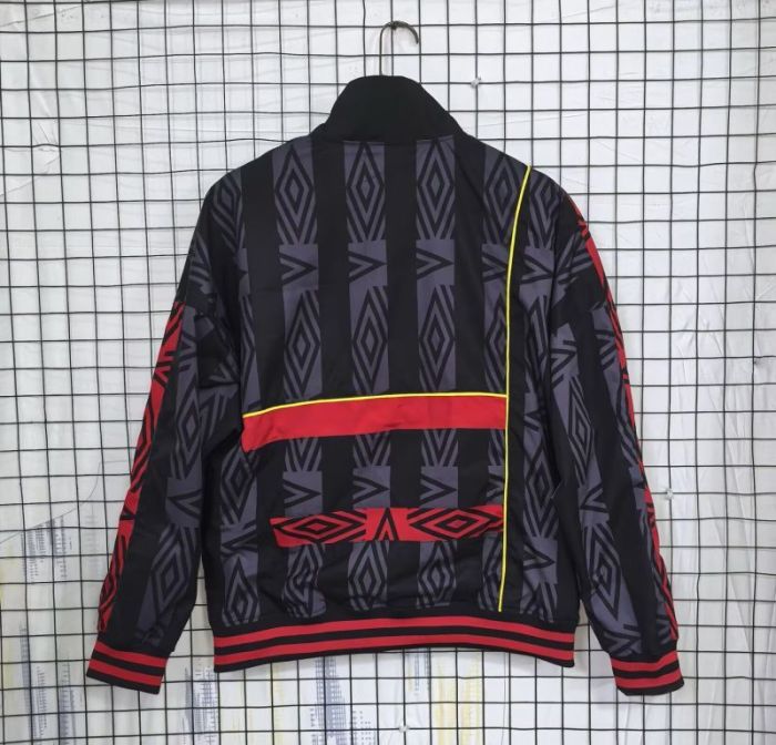 Retro Jacket 1993-1995 Manchester United Black Soccer Windbreaker Jacket Football Jacket