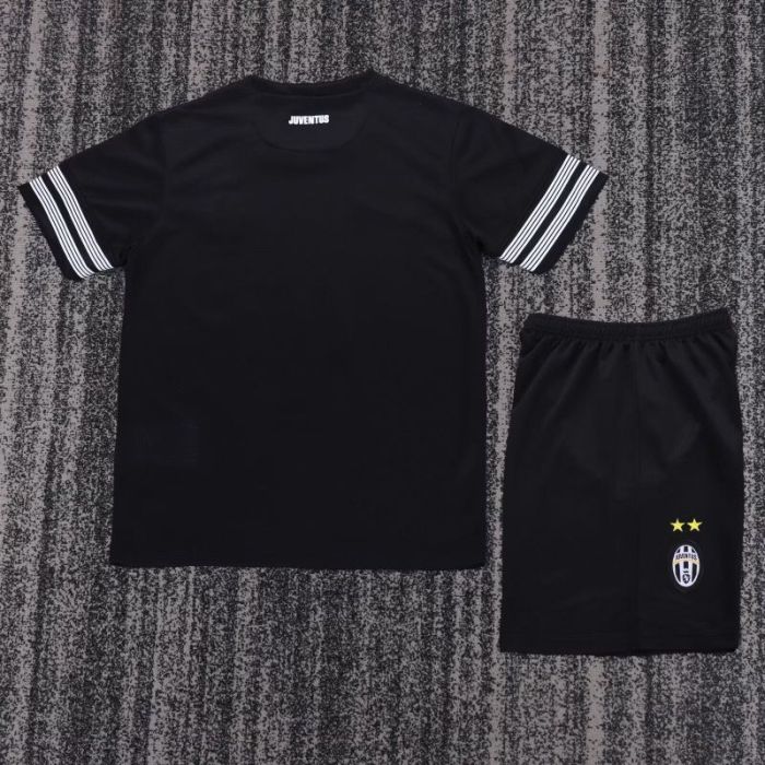 Retro Youth Uniform Kids Kit 2012-2013 Juventus Away Black Soccer Jersey Shorts Child Football Set