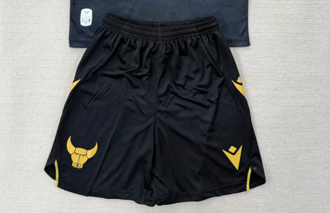 Fan Version 2025-2026 Oxford United Away Black Soccer Shorts Football Shorts